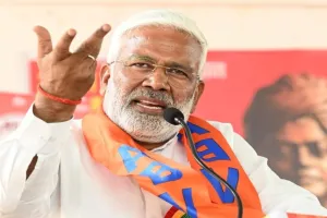 बाराबंकी : नेशन फर्स्ट का भाव लेकर राष्ट्र निर्माण में जुटें युवा, प्रतिभा सम्मान समारोह में पहुंचे जलशक्ति मंत्री