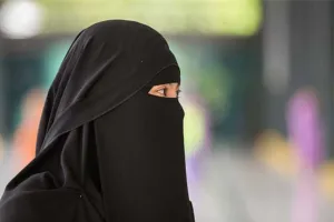 मुरादाबाद: बाहर वाली के चक्कर में शादी के 15 साल बाद दिया तीन तलाक...दर्ज हुई FIR