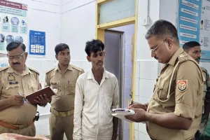 पीलीभीत: बेटा बना बाप का कातिल...सर पर रॉड से हमला कर उतारा मौत के घाट