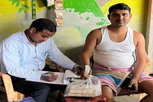 पीलीभीत: एफएसडीए टीम ने एक और नमक का सैंपल लिया...127 नमूने हुए थे फेल