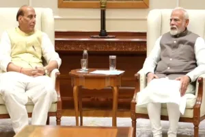 India-Pakistan Attack : PM मोदी ने तीनों सेना प्रमुखों के साथ की हाईलेवल मीटिंग, भारत का वार प्लान तैयार