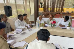 Barabanki : मानक विपरीत नमूनों से संबंधित प्रतिष्ठानों के खिलाफ हो सख्त कार्रवाई