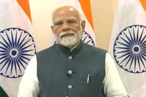 कुशीनगर हवाई अड्डे पर 10 मिनट रुके प्रधानमंत्री मोदी, दिल्ली हुए रवाना