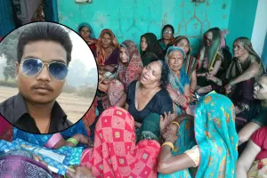 कासगंज: शादी से लौटते वक्त पेड़ से टकराई बेकाबू कार...एक युवक की मौत व तीन घायल