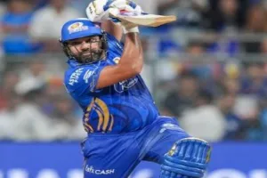 IPL 2025: मुंबई इंडियंस को लगा झटका, रोहित शर्मा 5 रन बनाकर हुए आउट