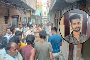 कासगंज: मकान से आई बदबू तो पता चला अंदर सड़ रहा था युवक का शव