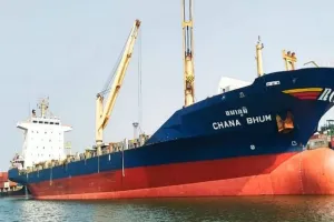 पाकिस्तान के साथ सैन्य संघर्ष के बीच कोलकाता बंदरगाह की सुरक्षा बढ़ायी गई, कर्मचारियों की छुट्टियां रद्द