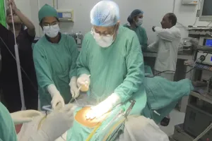 Bareilly: जिला अस्पताल में दूरबीन विधि से बच्चेदानी की गांठ का सफल ऑपरेशन