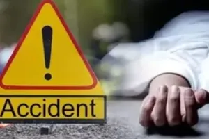 बदायूं: शादी समारोह में जा रहे युवक की सड़क हादसे में मौत, साथी घायल