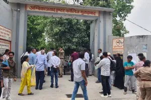 मुरादाबाद में NEET-UG परीक्षा शुरू, 10 हजार से अधिक परीक्षार्थियों ने लिया हिस्सा