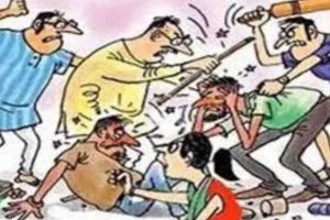 रामपुर: बच्चों के विवाद में दो पक्षों में मारपीट, 6 लोग घायल