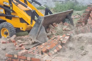 बरेली: अवैध कॉलोनियों पर बीडीए की बड़ी कार्रवाई, तीन स्थानों पर चला बुलडोजर