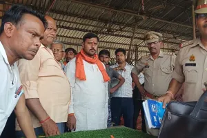 शाहजहांपुर: ऑपरेशन सिंदूर की चर्चा पर भड़का युवक, किशोर को चाकू से किया घायल