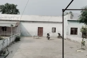 लखीमपुर खीरी: दिखावे के शौक ने ली ग्रामीण की जान, बंधना था सेहरा लगी हथकड़ी