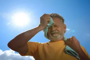 बरेली में हीट स्ट्रोक का अलर्ट, बुजुर्गों और बच्चों को विशेष सावधानी की जरूरत