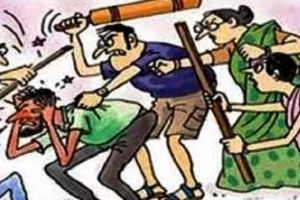 बरेली: पैसों के लेनदेन में दो पक्षों में चले लाठी-डंडे और फायरिंग, क्रॉस FIR