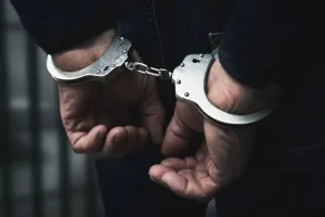 संभल: फर्जी आवंटन मामले में बड़ी कार्रवाई, दो लेखपाल समेत चार चकबंदी कर्मी गिरफ्तार