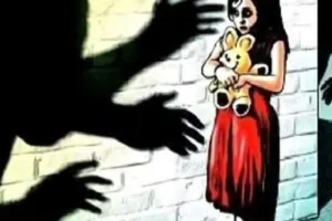 बरेली: 5 साल की मासूम के साथ किशोर ने किया दुष्कर्म, क्षेत्र के लोगों में फैला आक्रोश