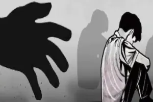 रामपुर: दो नकाबपोश युवकों ने किशोर से किया कुकर्म, जान से मारने की धमकी देने पर पुलिस से की शिकायत