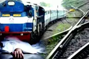बदायूं: ट्रेन की चपेट में आकर युवक की मौत...रेलवे लाइन कर रहा था पार