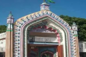 बहराइच की पुरानी दरगाह पर इस बार नहीं लगेगा मेला, प्रशासन ने लिया फैसला 