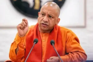 UP के हर जिलों में खुलेंगी पंचगव्य औषधि, गो पेंट और जैविक खाद इकाइयां, योगी सरकार ने तैयारी किया ये मास्टर प्लान