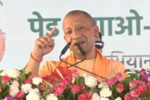 CM योगी ने जारी किया जुलाई माह में शुरू हो रहे वृक्षारोपण महाभियान 2025 का लोगो, कहा- हीटवेव से ग्रीनवेव की ओर बढ़ रहा प्रदेश