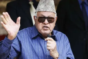 जम्मू-कश्मीर के लिए ट्रेन पर्यटकों के साथ-साथ स्थानीय लोगों के लिए वरदान: फारूक अब्दुल्ला 