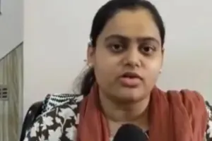 10 मिनट की देरी से न पहुंचती तो मैं भी होती विमान हादसे का शिकार, बोलीं भूमि-'गणपति बप्पा की कृपा से बची मेरी जान'