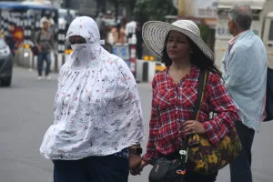 UP Weather: यूपी में गर्मी से मिलेगी राहत, कई  जिलों में आंधी-बारिश का अलर्ट,  इस दिन से झेलना होगा प्रचंड गर्मी का प्रकोप