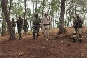 मणिपुर के विभिन्न हिस्सों से पांच उग्रवादी गिरफ्तार, कई हाईटेक सामान बरामद