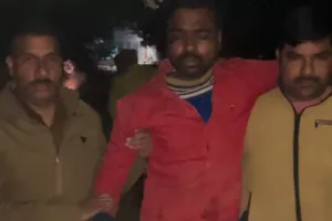 Lucknow Encounter: ढाई साल की मासूम से रेप, पुलिस मुठभेड़ में मारा गया बलात्कार का आरोपी 