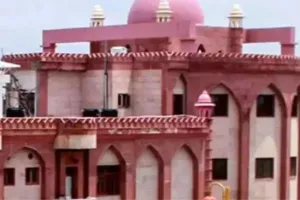 भाषा विवि के नैक मूल्यांकन का कल पहला दिन, तीन सालों से विश्वविद्यालय में चल रही है तैयारी