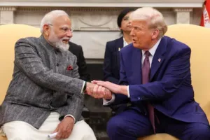 PM मोदी और ट्रंप के बीच 35 मिनट तक हुई फोन पर बातचीत, अमेरिकी राष्ट्रपति ने किया आग्रह, जानें कौन-कौन से मुद्दों पर हुई चर्चा