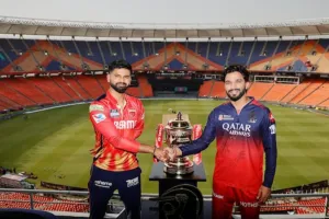 RCB vs PBKS Final: मौसम बन रहा चुनौती, रिजर्व डे और आज... दोनों दिन हुई बारिश तो किसके हाथ लगेगी IPL 2025 की ट्रॉफी, क्या कहता है BCCI का नियम