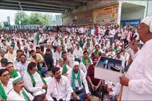 अमरोहा : भाकियू टिकैत ने किया धरना प्रदर्शन, हाईवे जाम