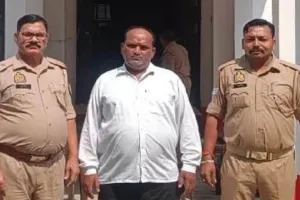 पीलीभीत: 12 वर्षीय किशोरी से छेड़छाड़ करने वाला निकला हिस्ट्रीशीटर, जुटाई क्रिमिनल हिस्ट्री...16 मुकदमे निकले दर्ज 