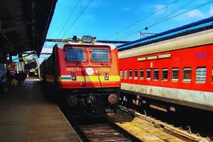 मुरादाबाद : इंटरलॉकिंग कार्य के चलते मंडल की कई ट्रेनें रद्द, मार्ग व समय में बदलाव