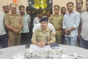 बाराबंकी पुलिस ने लूट की दो घटनाओं का किया खुलासा, लखनऊ के 5 शातिर गिरफ्तार