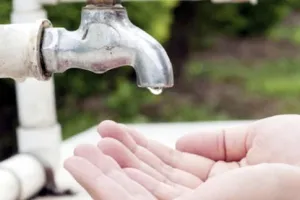 सहारनपुर: भीषण गर्मी और पेयजल संकट से हजारों लोग बेहाल, जानिए क्या बोले मंडलायुक्त  