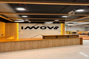 कारोबार: ओयो के स्वामित्व वाली इनोव8 ने 1,000 करोड़ रुपये के मूल्यांकन पर तीन प्रतिशत हिस्सेदारी बेची 