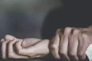 मेरठ मेडिकल कॉलेज में भर्ती 15 वर्षीया किशोरी से दरिंदगी, युवक ने बाथरूम में किया रेप, गिरफ्तार 