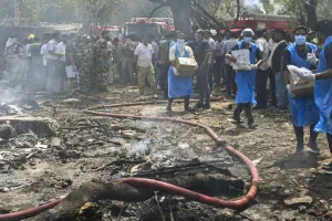 Ahmedabad plane crash: भारत में ही है दुर्घटनाग्रस्त विमान का ब्लैक बॉक्स, बोले मंत्री नायडू- एआईबी कर रहा इसकी जांच 