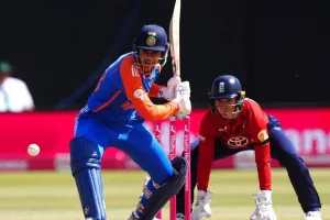ENGW vs INDW: पहले T20 में भारत ने इंग्लैंड को 97 रनों से हराया, स्मृति मंधाना ने खेली ऐतिहासिक पारी
