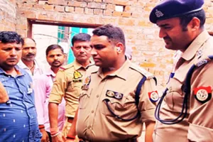 वाराणसी: कमरे में मिली पति की लाश, तीसरी पत्नी बेटी के साथ फरार, जांच में जुटी पुलिस