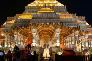 Ram Mandir Update: जनता के लिए खोला गया राम दरबार, प्रतिदिन 6 स्लॉट में बनेंगे पास