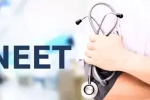 यूपी की लड़कियों ने मारी बाजी, मिसाल बना मिर्जापुर का ये स्कूल, मुफ्त कोचिंग में पढ़कर NEET UG परीक्षा की पास 