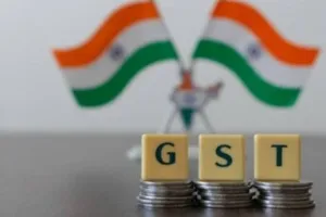 बहाइच: दवाओं पर GST हटाने की मांग को लेकर प्रदर्शन, UP-UK मेडिकल रिप्रेजेंटेटिव ने सौंपा ज्ञापन