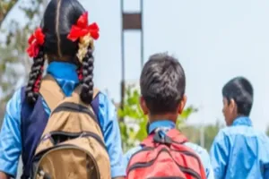 मोहनलालगंज में शिक्षा व्यवस्था की खुली पोल: 29 में 23 शिक्षक मिले गैरहाज़िर