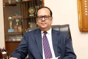 प्रयागराज के ब्वायज हाईस्कूल के कार्यवाहक प्रधानाचार्य बर्खास्त, फर्जी मार्कशीट पर 15 साल से नौकरी करने का आरोप